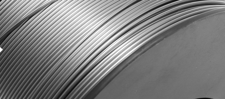 স্টেইনলেস স্টিল কয়েল এবং নিয়ন্ত্রণ পাইপলাইন